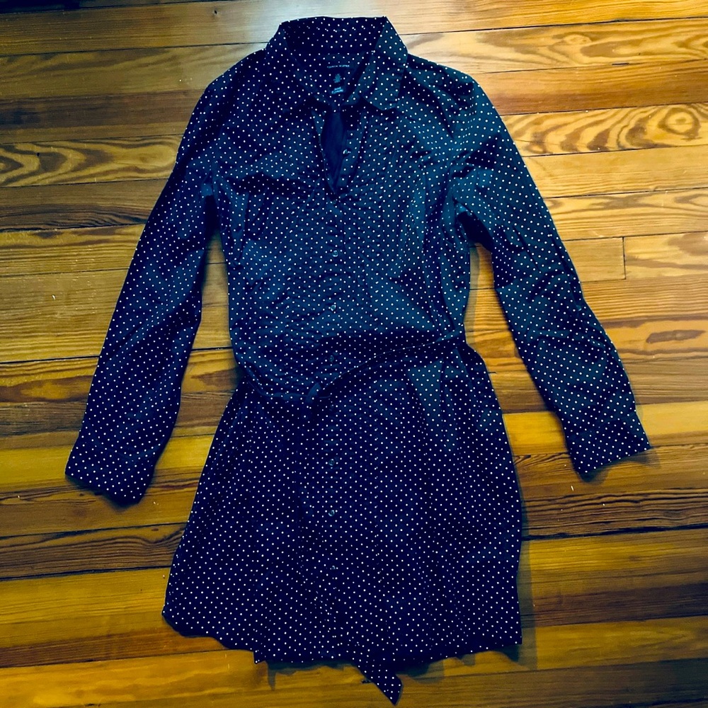 Navy Polka Dot Large Tommy Hilfiger Button Down Collared Dress with Tie Belt